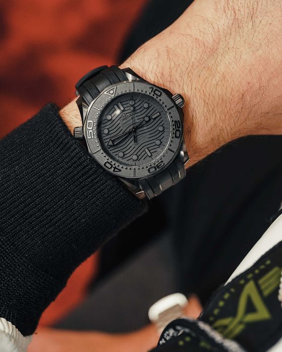 Часовник Omega Seamaster Diver 300M Full Black - Чисто Нов