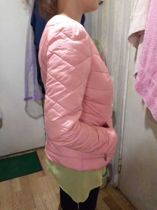 Женская куртка б/у