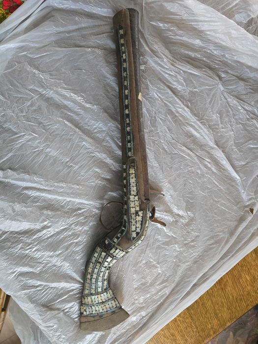 Стара пушка или пистолет.