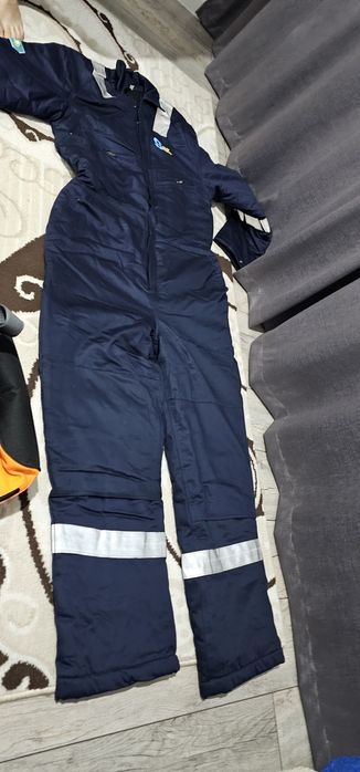 Продам комбинезон зима