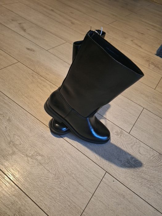 Gheate piele- reserved premium marime 38