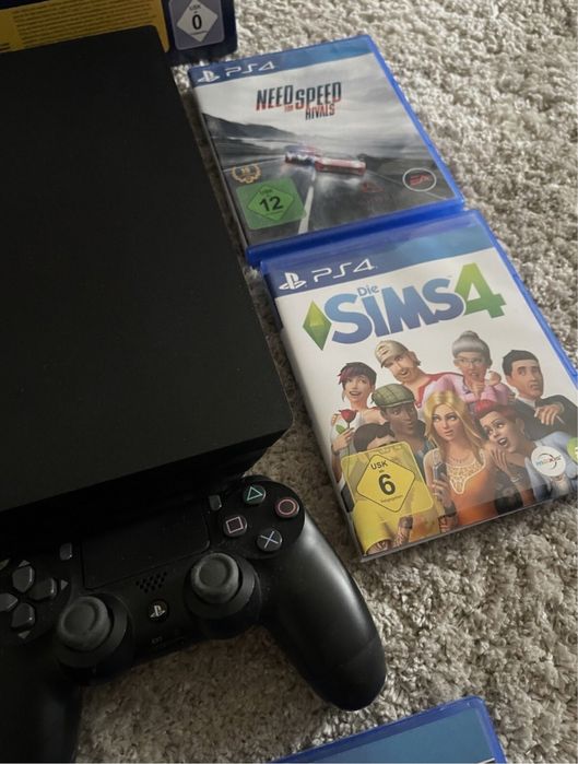 Ps4 Pro 1TB 2 manete