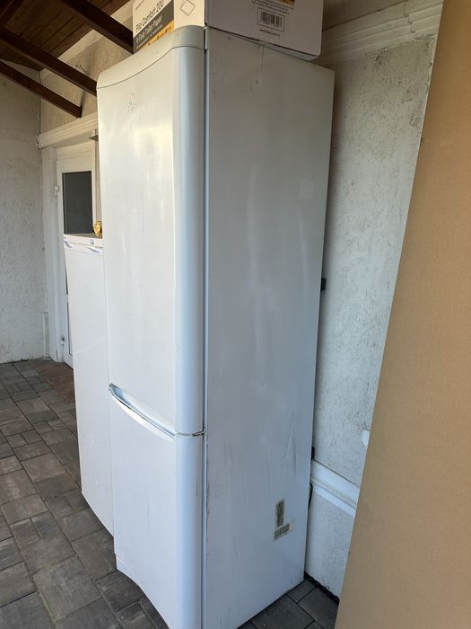 Combina frigorifica frigider indesir