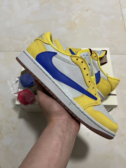 Air Jordan 1 Retro Low OG SP Travis Scott Canary