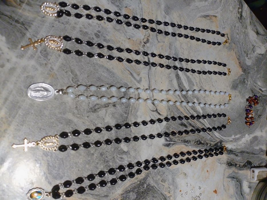 Rosario catolic  lucrat manual