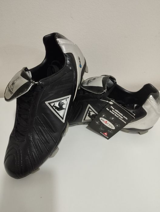 Бутонки Le Coq Sportif – нови с етикет – 39 лв

Продавам чисто нови фу