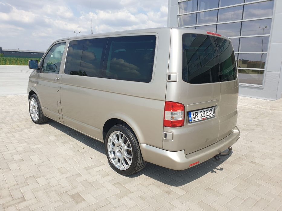 Volksvagen Bus T5 Caravelle 2009, motor 2,5 tdi
