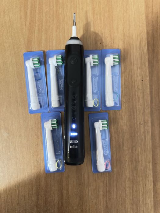 Periuta de dinti electrica Oral-B Genius X, 6 programe