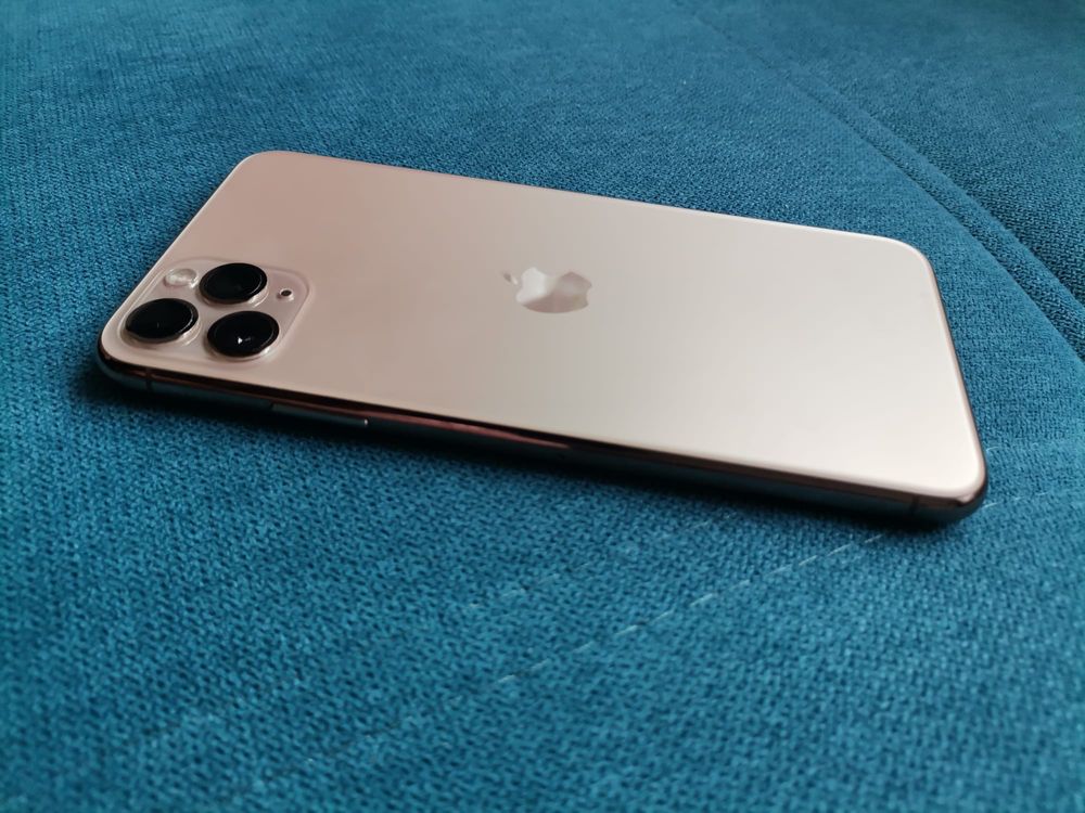 Vand Iphone 11 Pro Max Gold