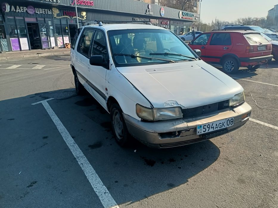 Митсубиджи спец вагон сатылады  тартысы жақсы пешка істеп тұр