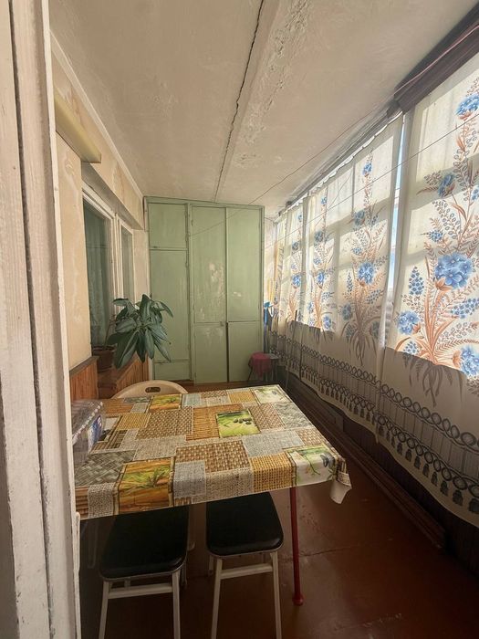 Ijaraga Chilonzor 8 kvartal 2/4/4 balkon 2×6