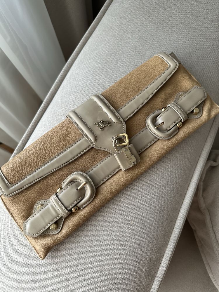Plic elegant Burberry