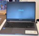 Laptop ASUS E406N - Ca nou, ușor - super portabil și preț imbatabil!
