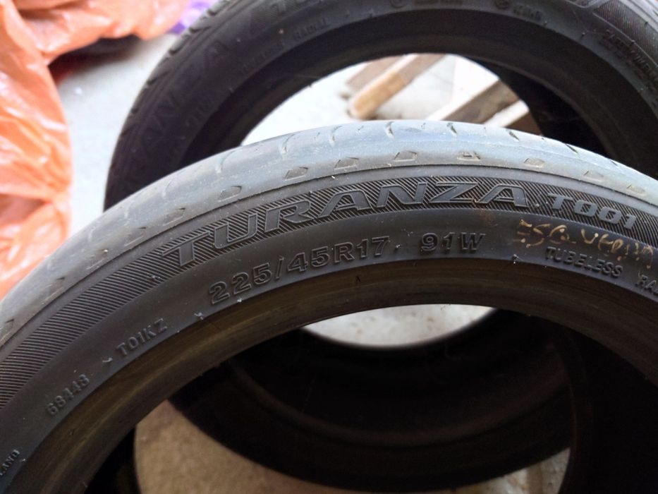 Летни гуми Bridgestone Michelllin 225/45r17 205/55r16
