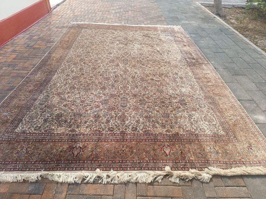 Ручной  Персидский ковёр