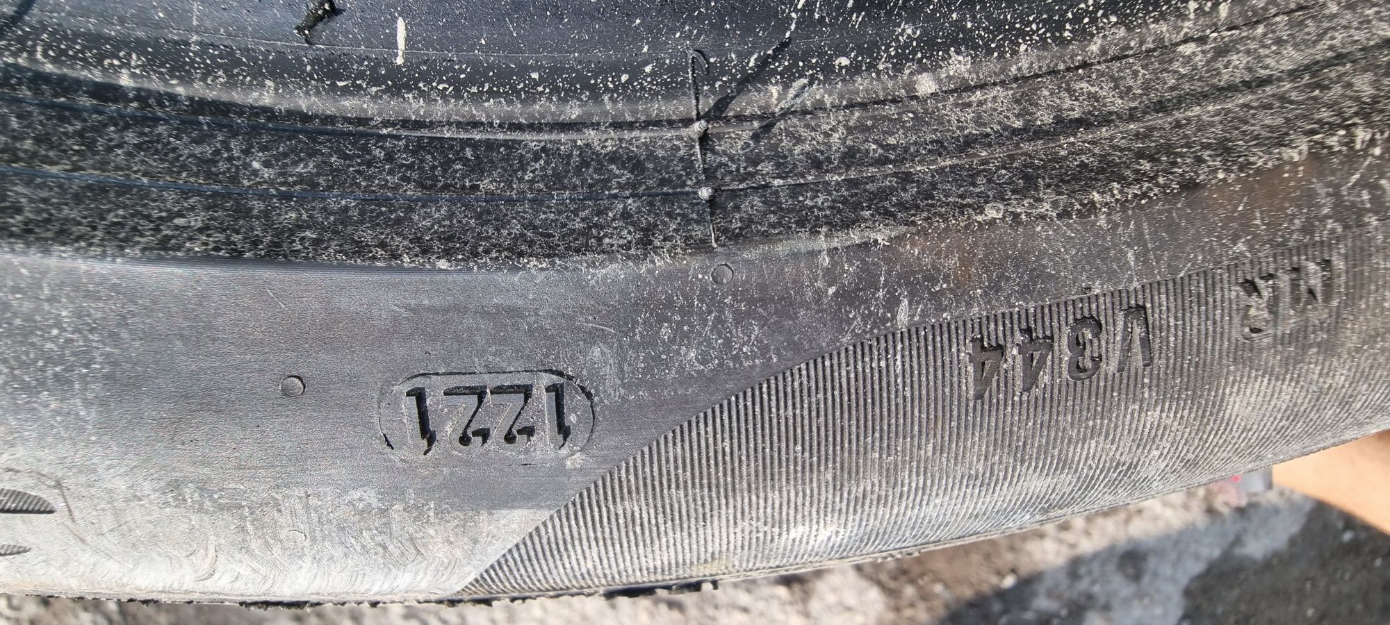 1бр. единичка лятна гума 315/35/21 Pirelli P-zero (2021)