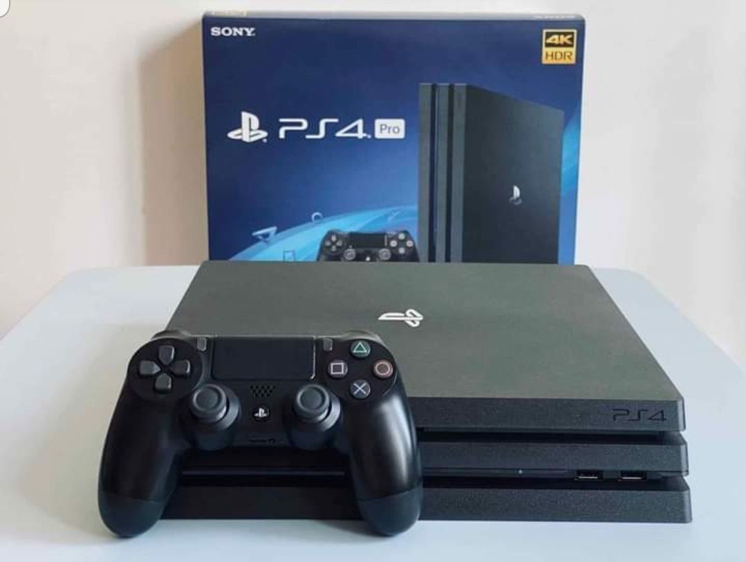 PS4 Pro + 30игри PlayStation игри