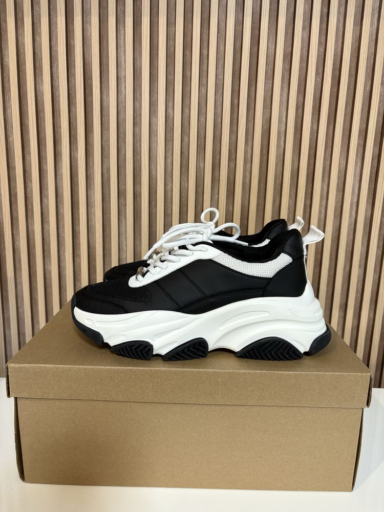 Сникърси Steve Madden 38
