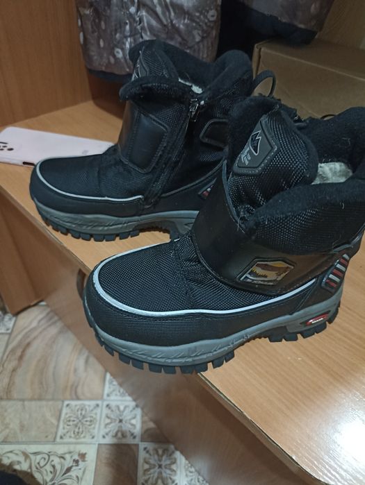 Продам ботинки зима