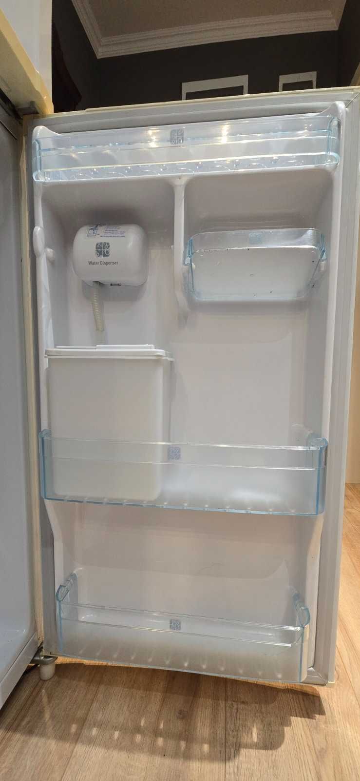 хладилник Samsung RT24VH – No Frost