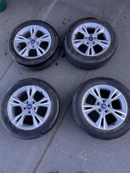 Jante impecabile ford 16 inch 215/55