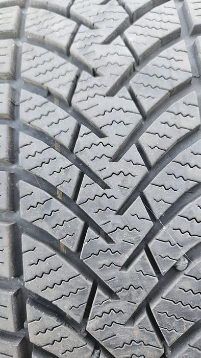 4бр гуми 205 50 17 дот 20 семперит