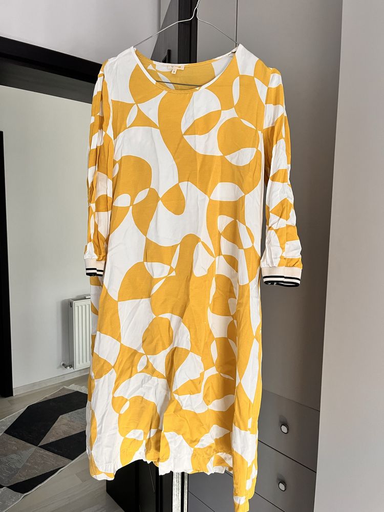 Rochie oversize marimea M