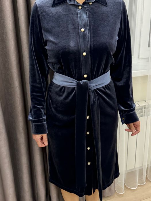 Платье велюр Lichi