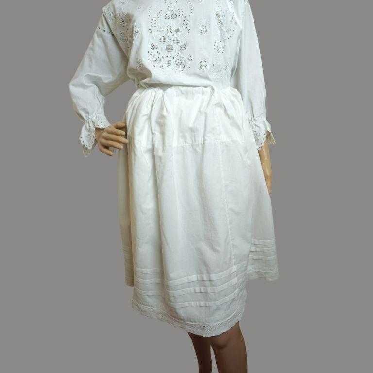 Costum popular vechi din Banat , costum traditional masura 36-38