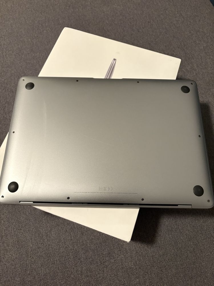 Macbook air m1 256 gb