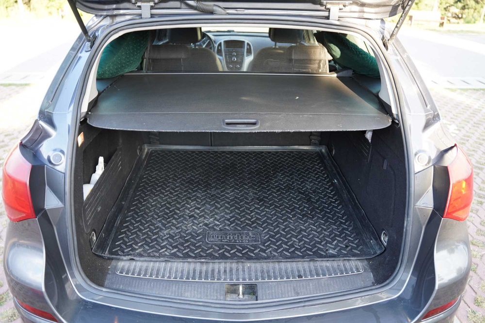 Opel Astra J, 1.7 CDTI 2011
