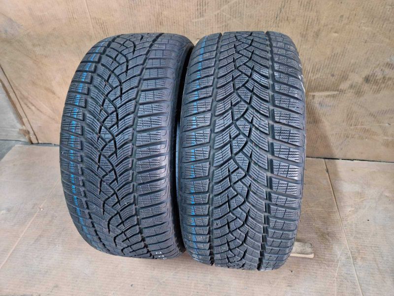 2 Goodyear R18 225/40
зимни гуми DOT2619