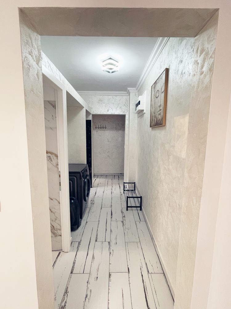 Vand apartament 3 camere