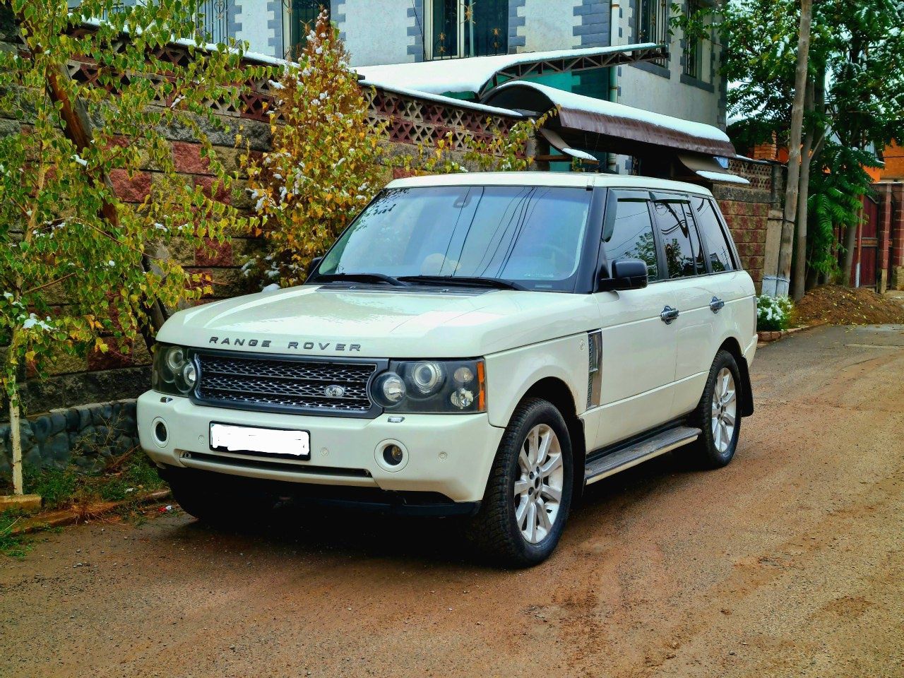 Срочно продается Range Rover 2006 года рестайл