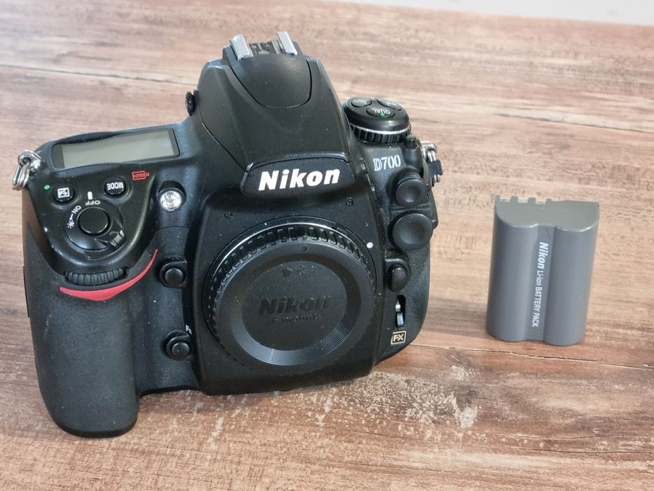 Aparat foto Nikon D700