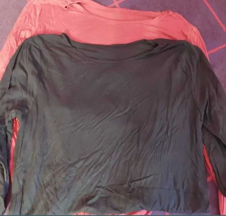 Set 2 bluze elastice ,vâscoza