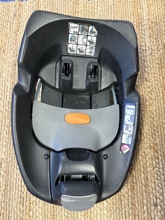 Столче за кола Cybex Cloud Q