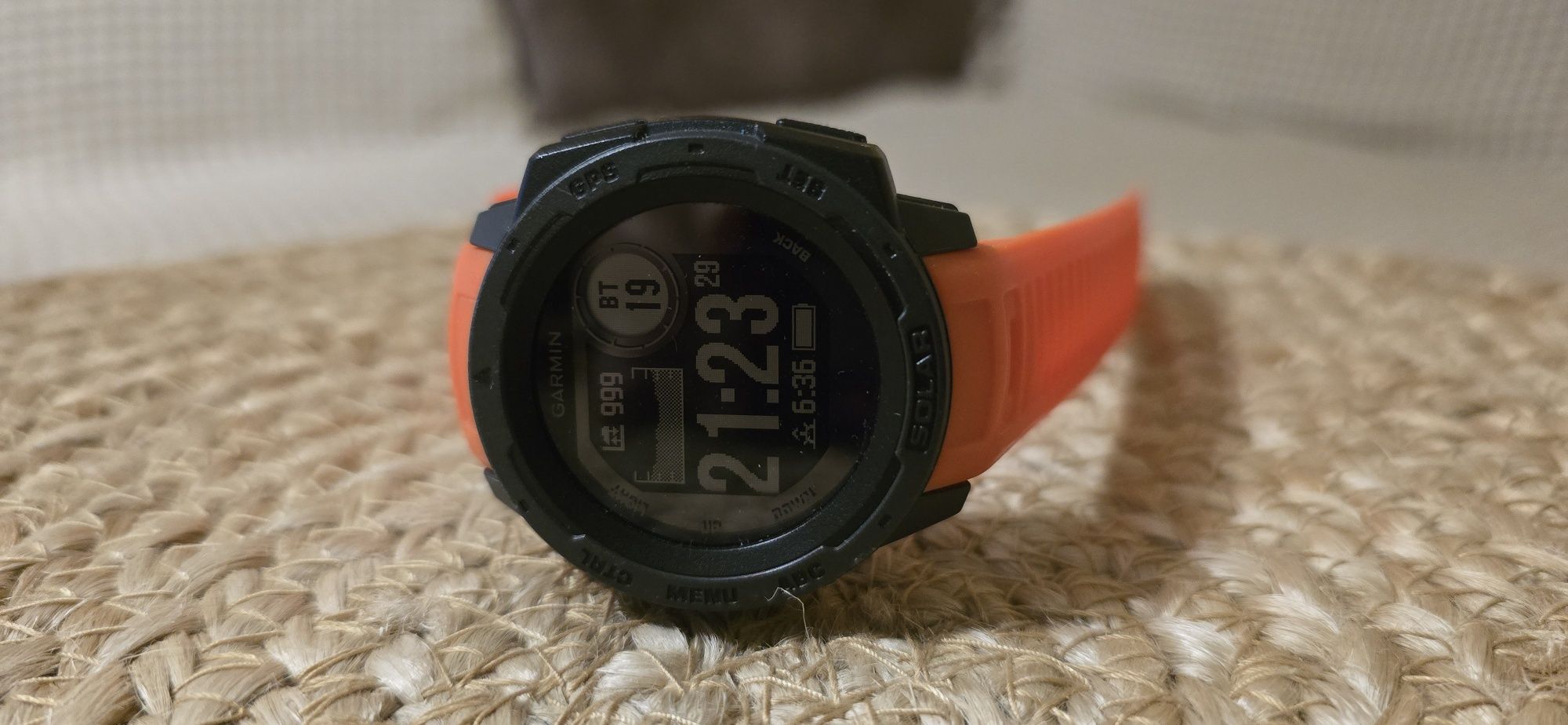 Garmin Instinct Solar