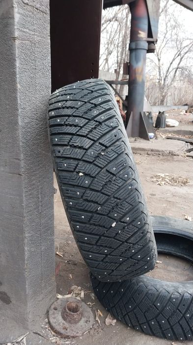 Шины GOOD YEAR R16 205/65 зимние 4 колеса