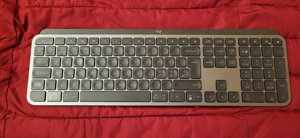 Logitech MX Keys  Tastatura Wireless Bluetooth folosita fuctionala