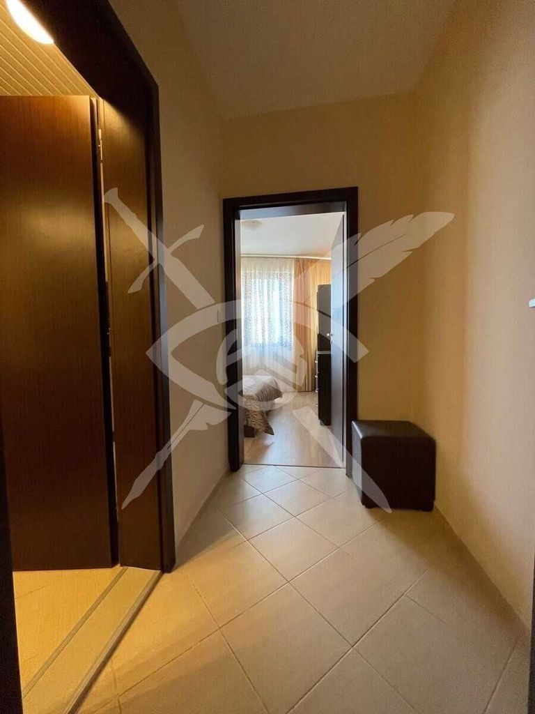 Продава се Тристаен апартамент в к.к. Слънчев бряг - 105 кв.м за 1048 €/кв.м - Снимка #4
