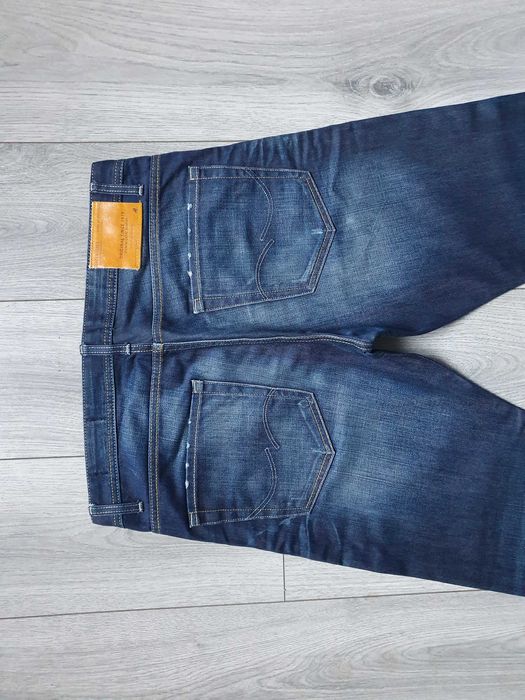 Blugi JACK & JONES "Rick Comfort Fit" - Marime W33 L32 (Talie 88 cm)