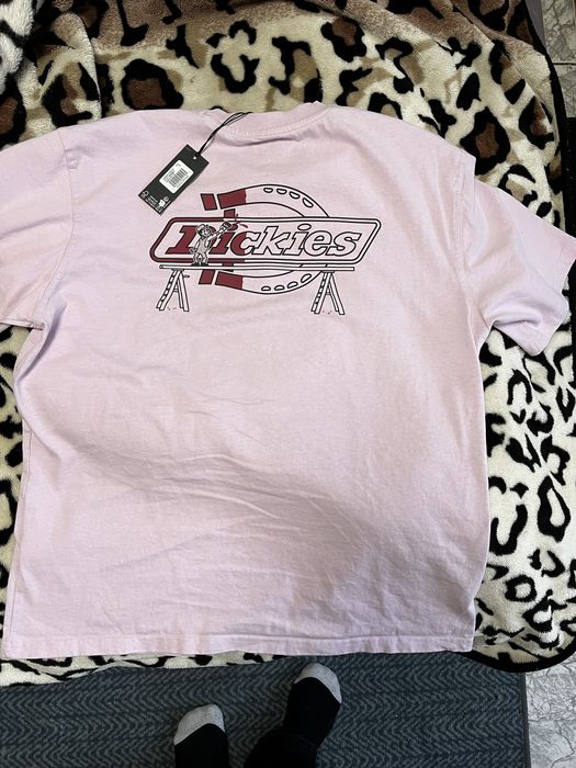 Тениски volcom , VANS, Dickies, Carhartt