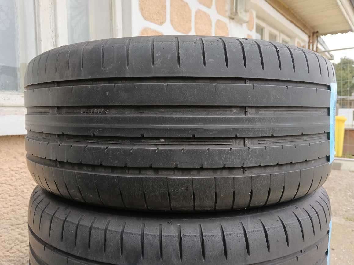 Roti/Vara Originale=VOLVO=235/40/R18=DUNLOP=