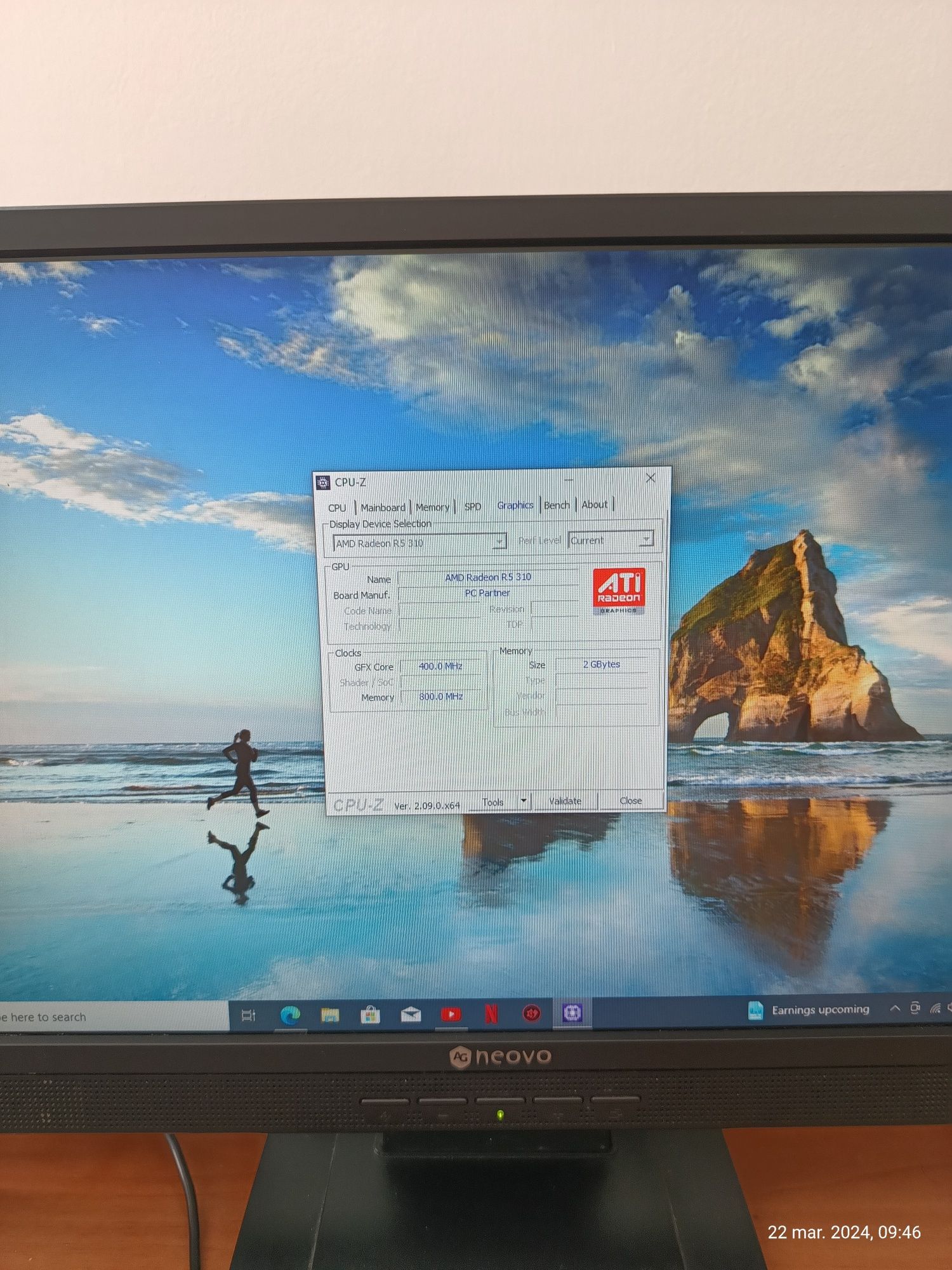 Sistem complet desktop, procesor I3,quadcore, 8 GB RAM, video dedicat