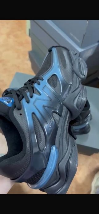 Adidasi new balance marimea 41,5