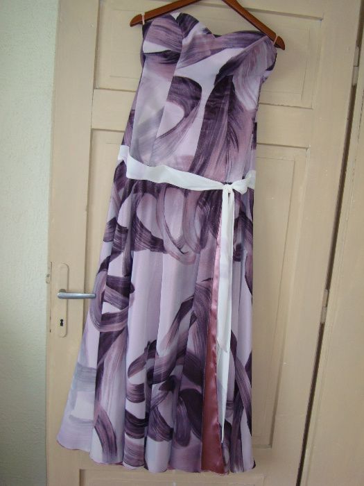 Официална рокля и обувки