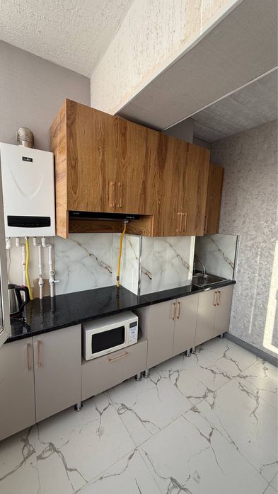 Sergeli 1 bekat Choshtepa metro oldi 2 xona 8 etaj sotiladi