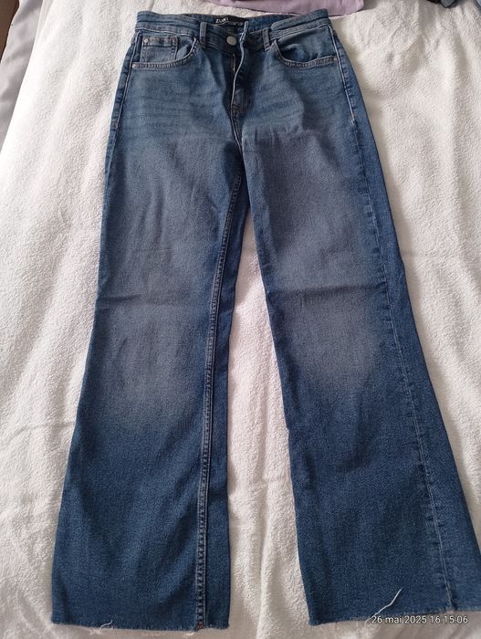 Blugi damă evazați