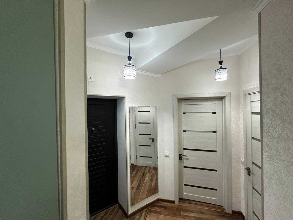 СРОЧНО продаётся 2 комнатная квартира Яшнабадский Район Azia house